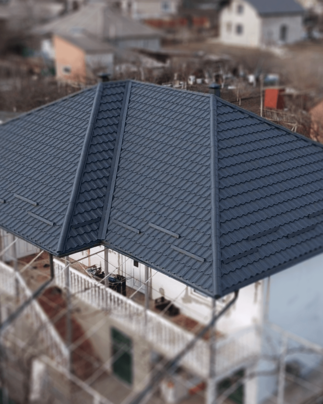 Acoperiș din țiglă metalică montat de Imperlux